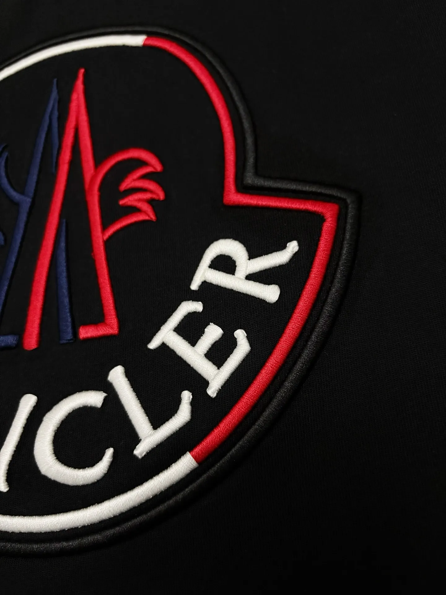 P135💰 MONCLER T 【 Moncler ， 】 New Arrival ， Premium Versatile ， Same Style MONCLER ， T ， ， ， ！ ， ， ， ， ， ， ， ！！ 300 ， ， 。 ， 。 ， ， ！！ Sizes：S、M、L、XL、XXL